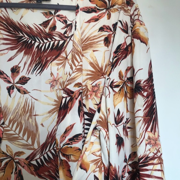 Top - Picture 4 of 5